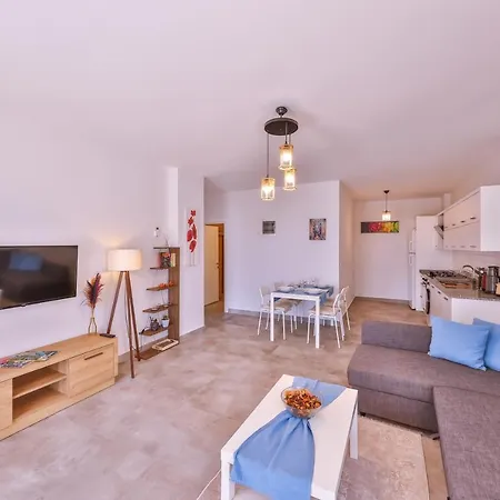 Goekyuezue Suit Apart Kaş Buitenkant foto