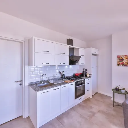Goekyuezue Suit Apart Kaş Buitenkant foto