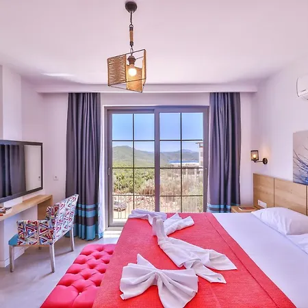 Goekyuezue Suit Apart Kaş Buitenkant foto