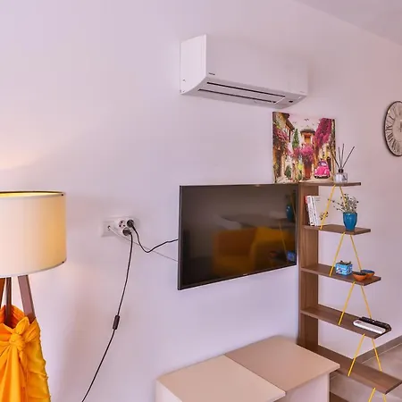 Goekyuezue Suit Apart Kaş Buitenkant foto