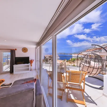 Goekyuezue Suit Apart Kaş Buitenkant foto