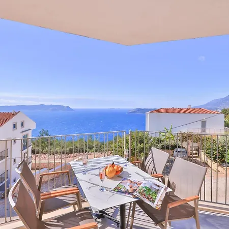 Goekyuezue Suit Apart Kaş Buitenkant foto