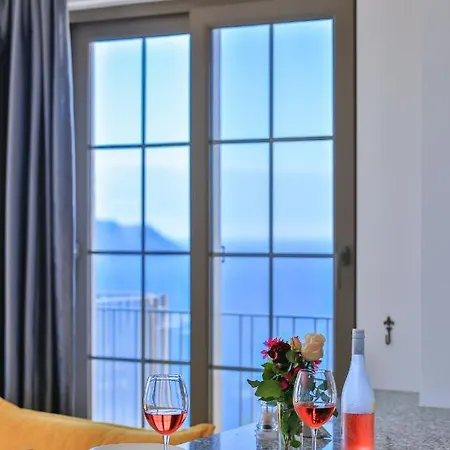 Goekyuezue Suit Apart Kaş Buitenkant foto