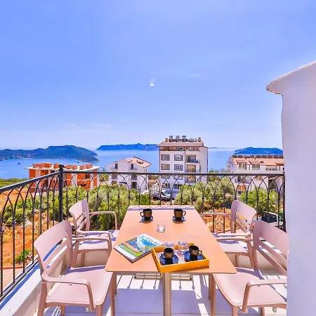 Goekyuezue Suit Apart Kaş Buitenkant foto