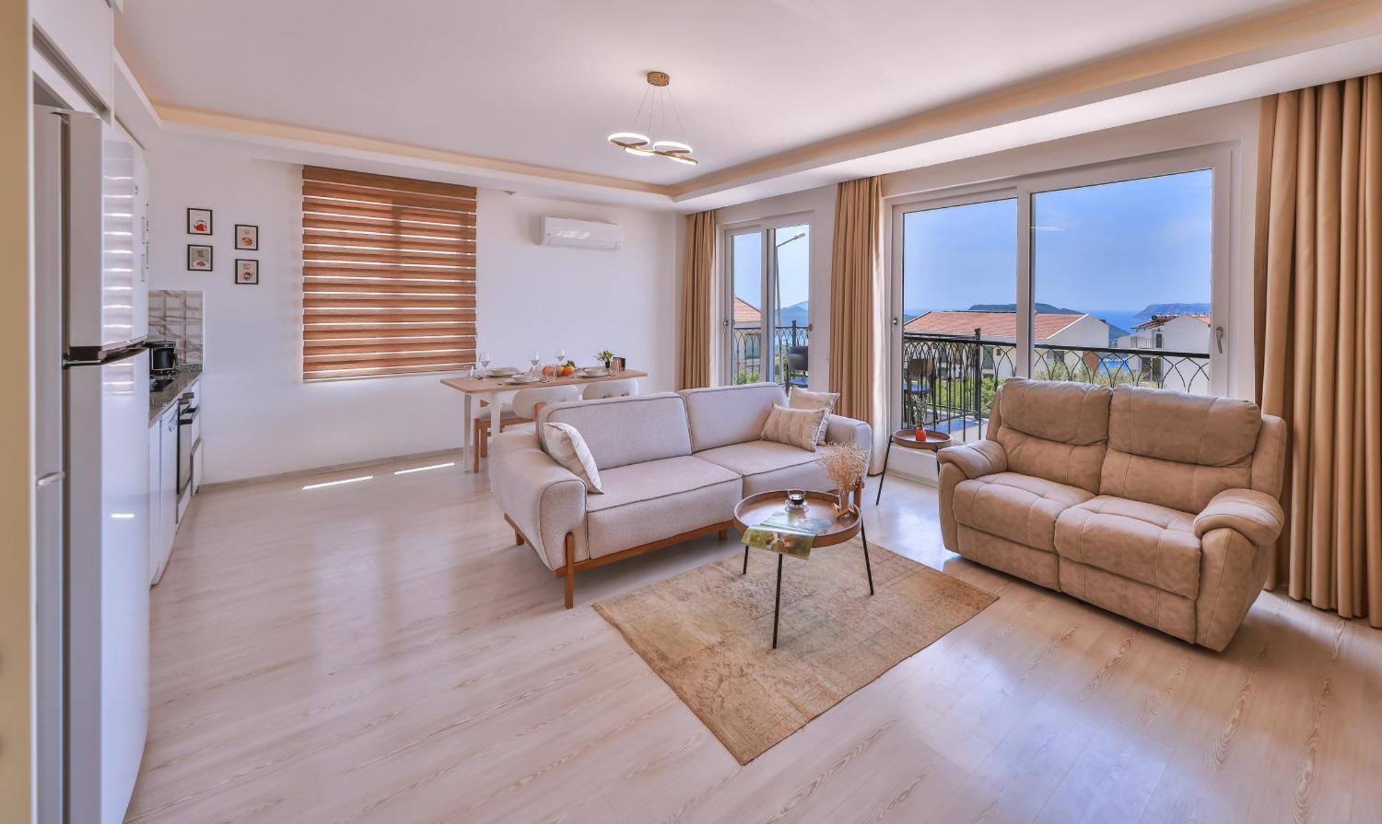 Goekyuezue Appartement Kaş