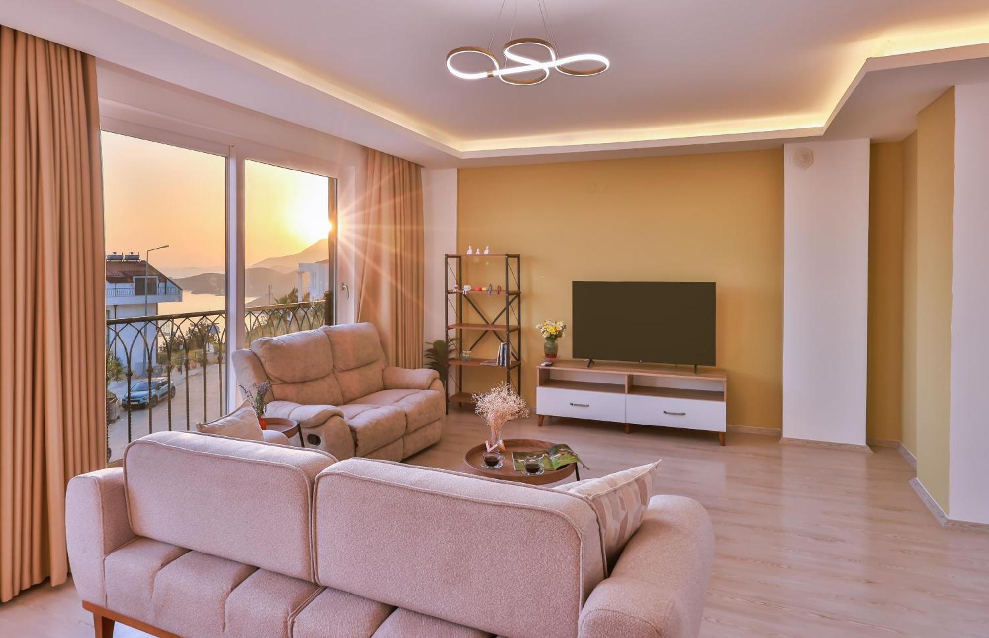 Goekyuezue Kaş